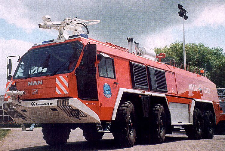 Clark Masts Teklite mobile lighting equipped Emergency Response vehicle
